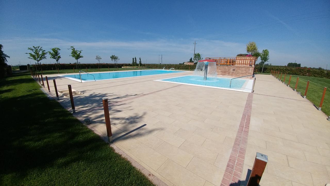 Agriturismo Alla Strozza Voghenza Luaran gambar